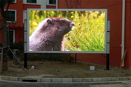 led電子顯示屏關掉了,為什么還有燈是亮著的?