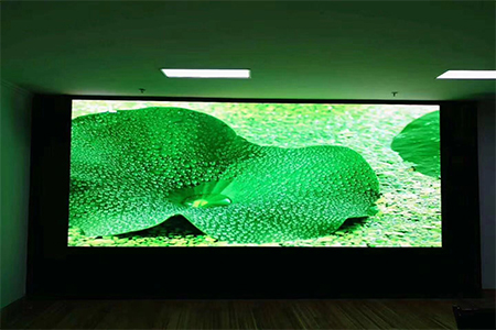 室內高清led全彩顯示屏如何更好服務智慧城市建設？