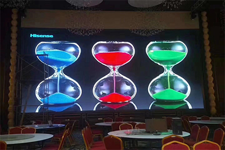 酒店室內全彩led顯示屏如何選擇？